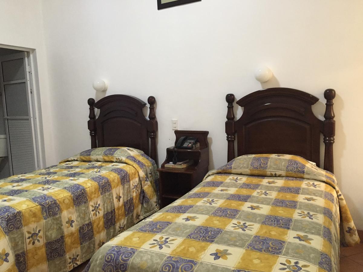 Hotel De Los Banos Pachuca エクステリア 写真